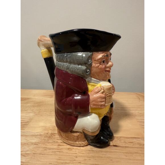 Royal Doulton Jolly Toby Character Toby Jug Mug Made in England JL - Picture 2 of 13